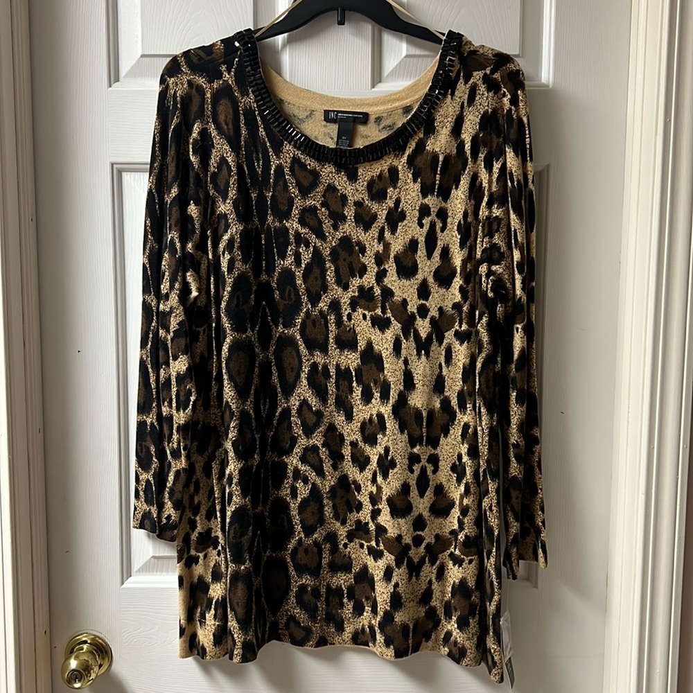Womens 3X leopard print sweater NWT